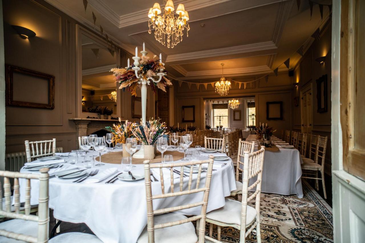 The Old Deanery - Restaurant With Rooms Ripon Bagian luar foto